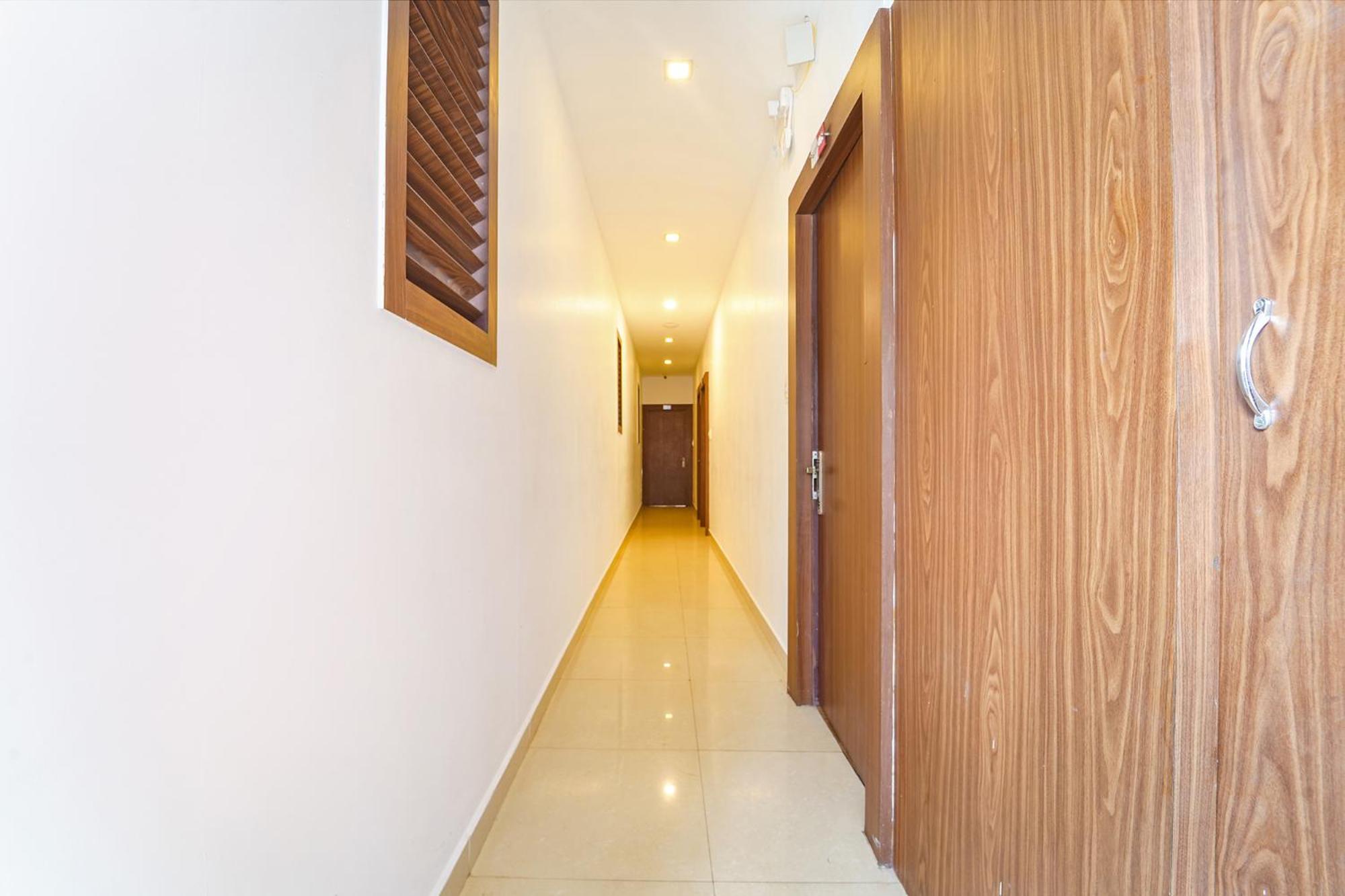 Fabhotel Qube - 800M From Ernakulam Junction South Railway Station Kochi Exteriör bild